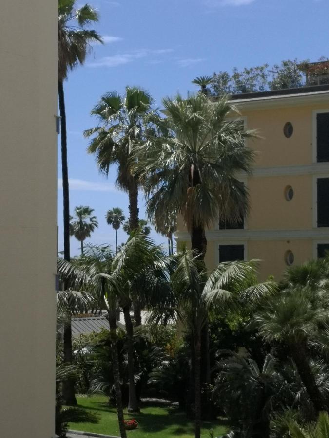 Casa Vacanze Helsinore Sanremo Exterior photo
